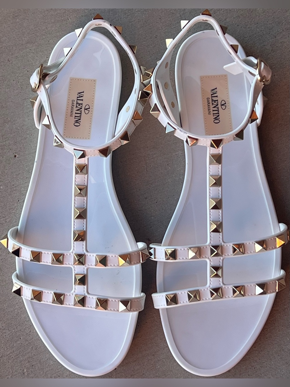 Valentino Garavani Rockstud Jelly Gladiator Sandals White Rose Gold Studs EU 38